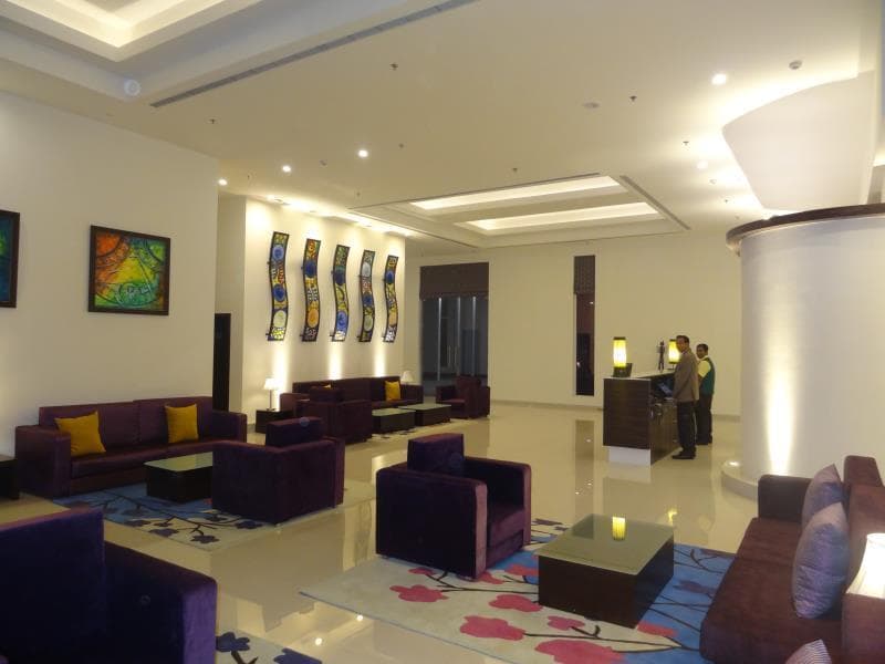 Regenta Central, Hestia, Dahej main