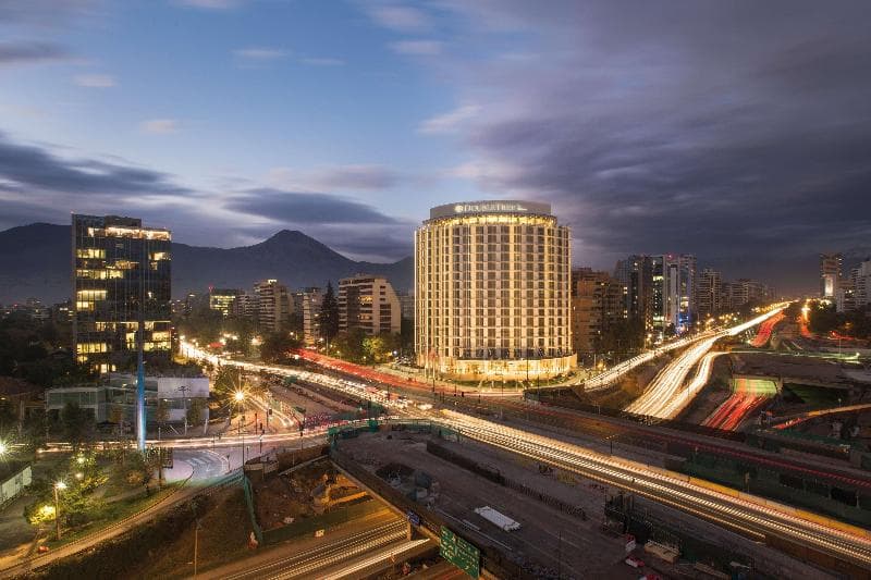 DoubleTree by Hilton Santiago Kennedy 3