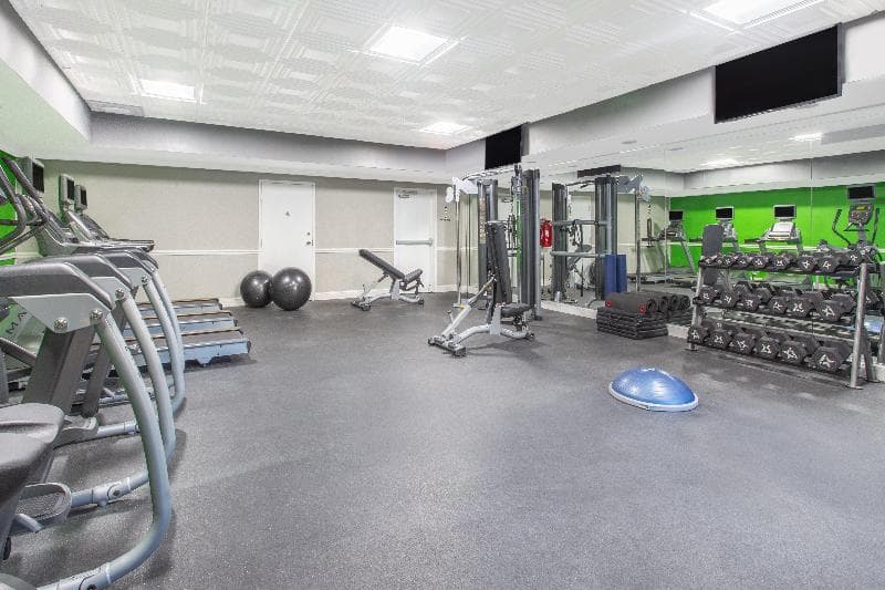 Holiday Inn & Suites Boca Raton - North 3