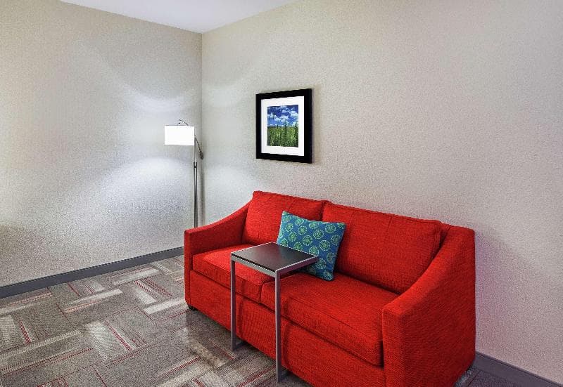Hampton Inn And Suites Claremore 3