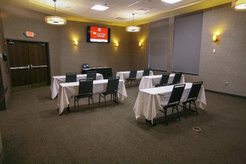 Doubletree By Hilton Bemidji photo 1