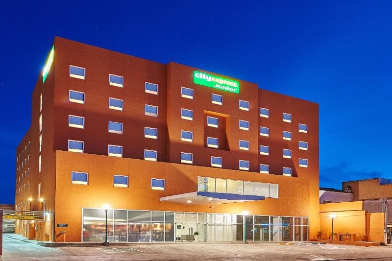 City Express Junior San Luis Potosi Carranza 3
