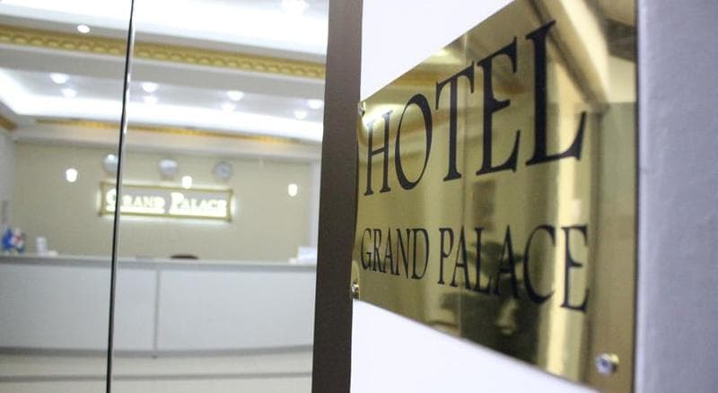 Hotel Grand Palace 2