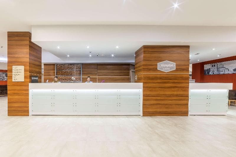 Hampton By Hilton Iasi 5