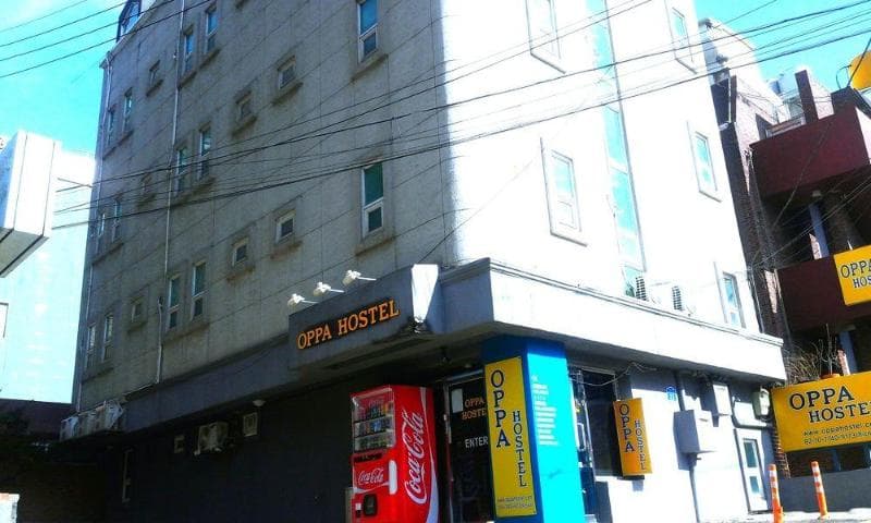 Oppa Hostel main
