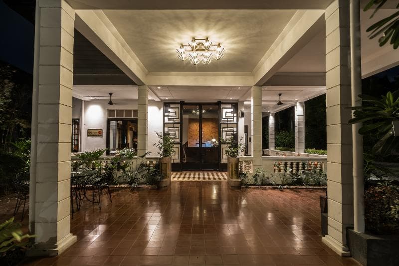 The Henry Hotel Manila 4