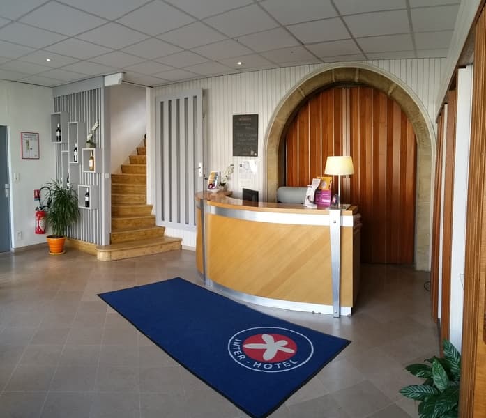 The Originals Access, Hotel Figeac main