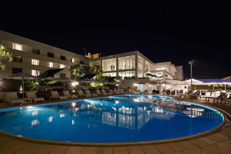 Royal View Hotel Churaumi 3