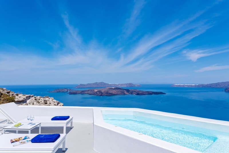 Alti Santorini Suites - Adults Only 4