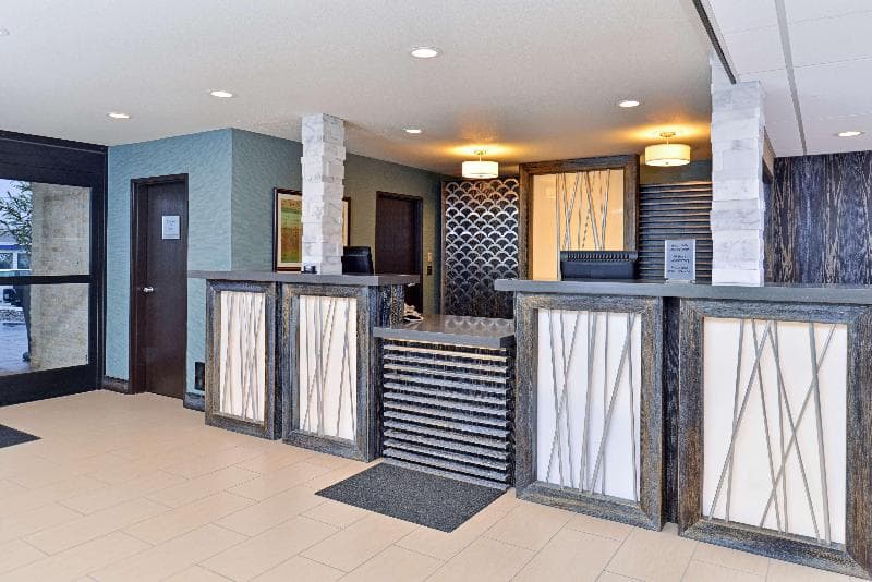 Best Western Long Beach Inn 5