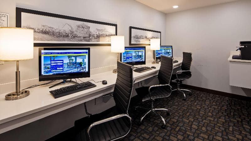 Best Western Plus East Side 1