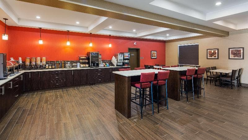 Best Western Plus Kindersley Hotel 3