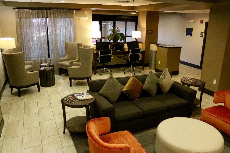 Best Western Plus Omaha Airport Inn 5