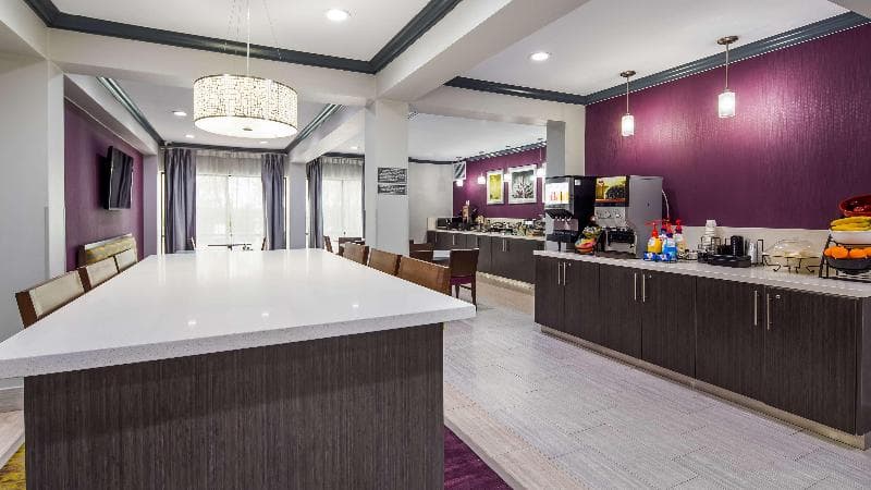 Best Western Town Center Inn 3