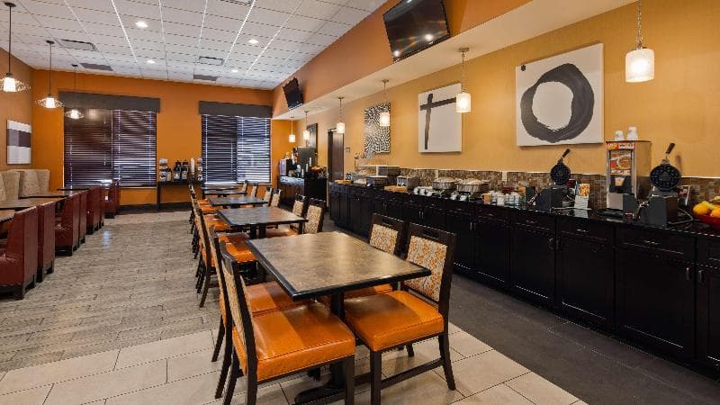 Best Western Plus North Platte Inn & Suites 3