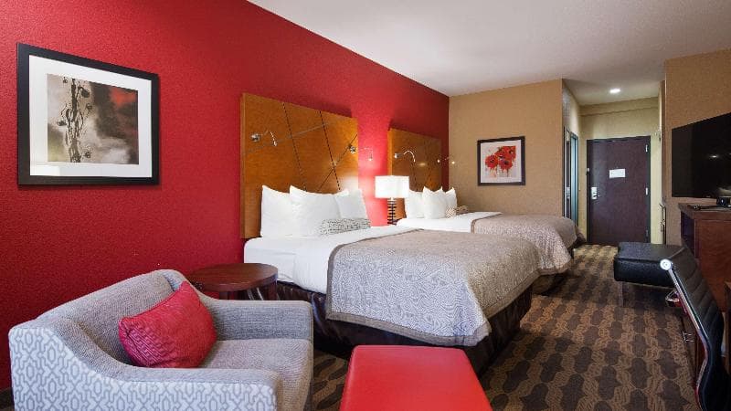 Best Western Plus Fairview Inn & Suites 5
