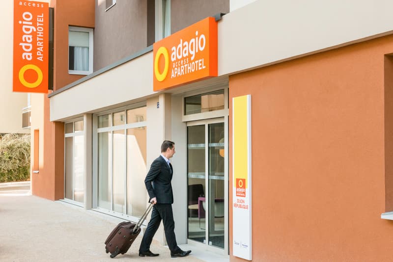 Aparthotel Adagio Access Dijon République 3