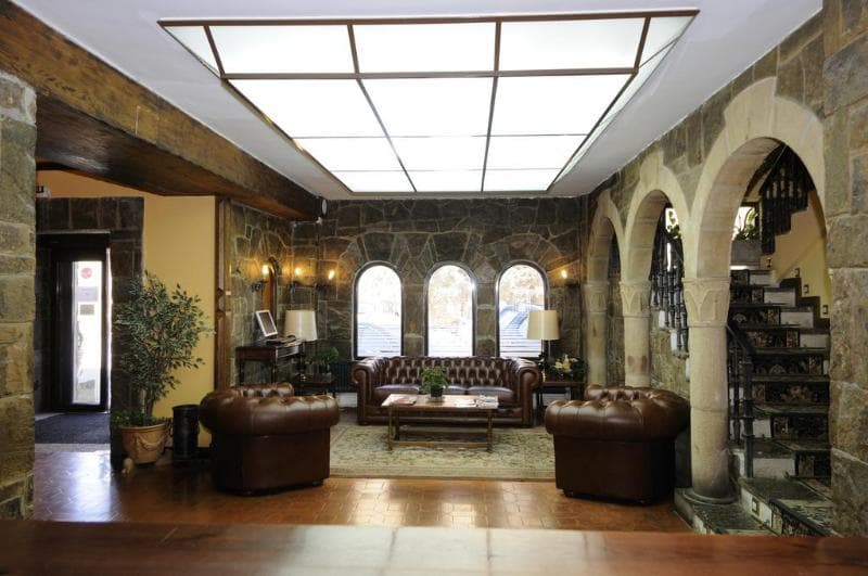 Hotel Leonor Miron 4