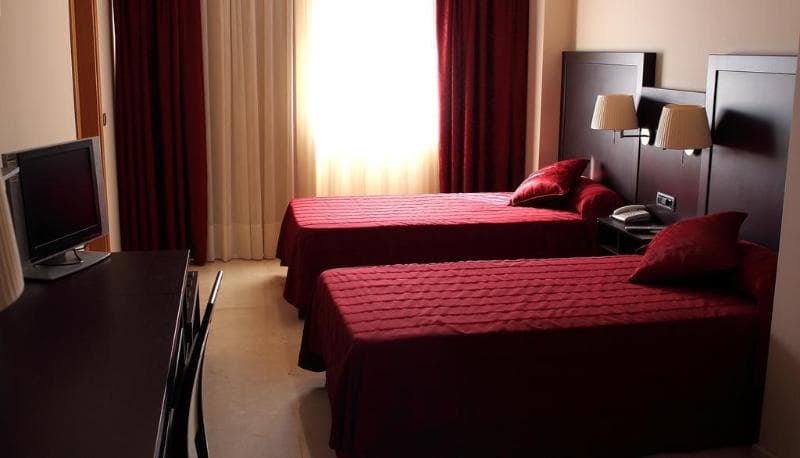 Hotel Puerta De Sahagun 3