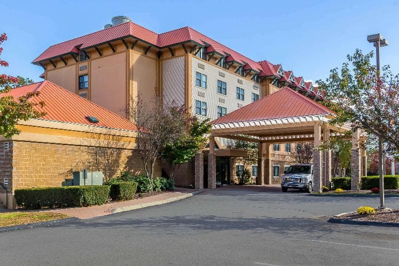 Comfort Suites Norwich 5