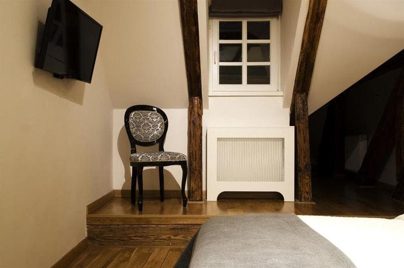 Dolce Vita Suites Hotel 5