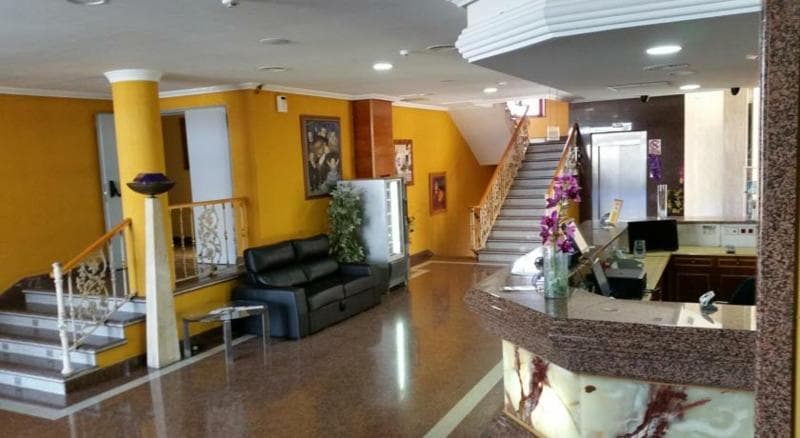 Hotel Humanes 4