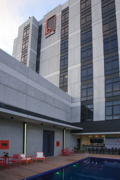 B Hotel Quezon City photo 1