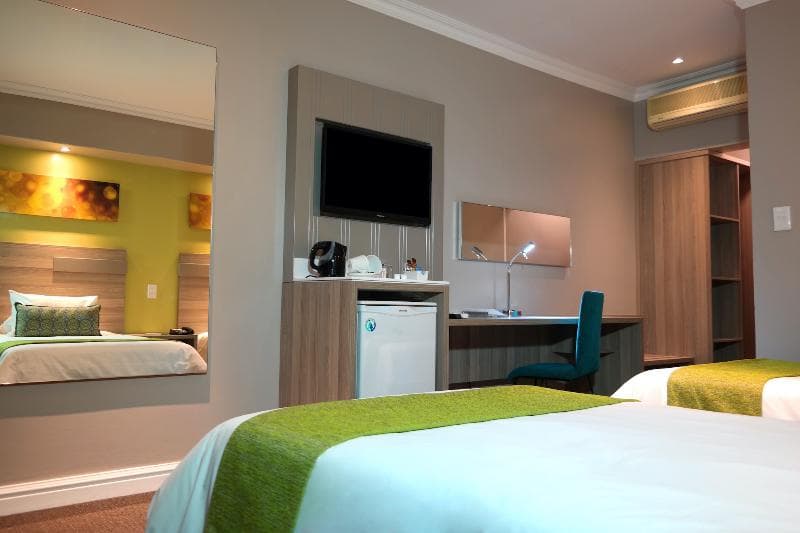 Birchwood Hotel & Or Tambo Conference Centre 4