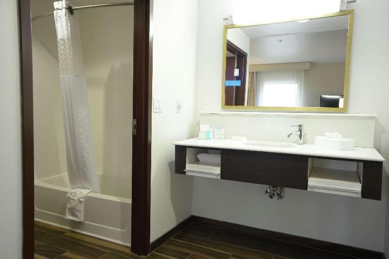 Hampton Inn & Suites Ponca City photo 1