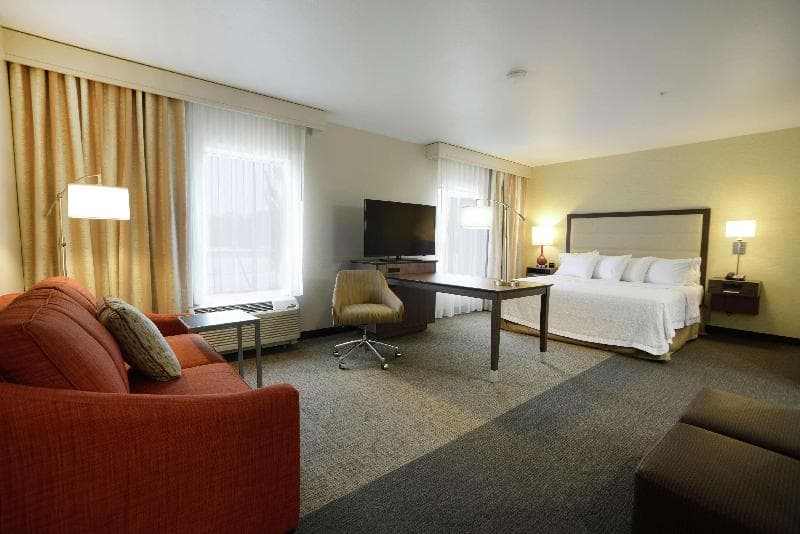 Hampton Inn & Suites Ponca City 3