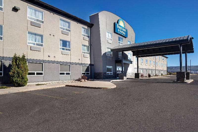 Days Inn & Suites By Wyndham Yorkton photo 1