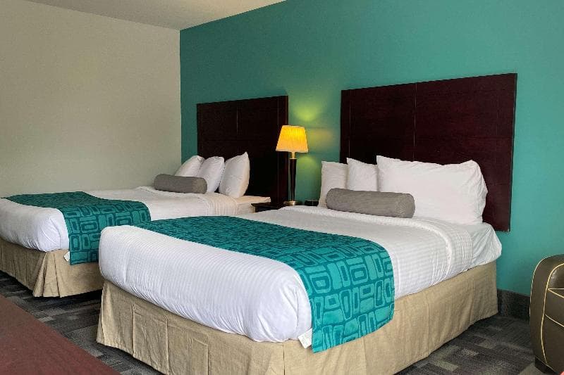 Travelodge by Wyndham Miramichi New Brunswick 4