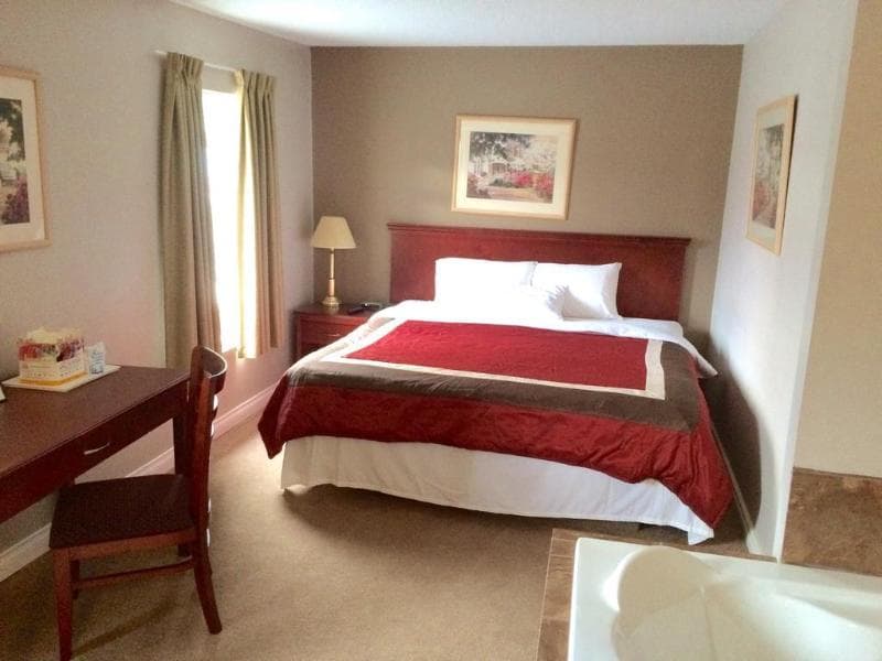 Barriere Motor Inn 5
