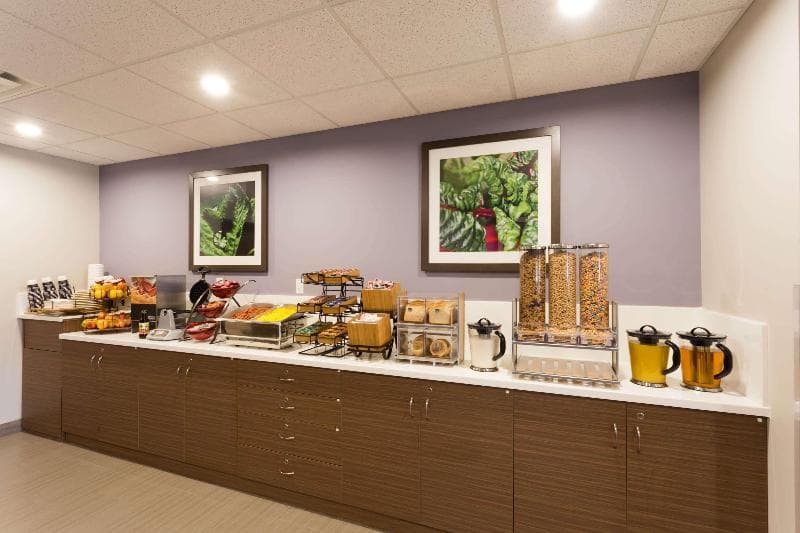 Microtel Inn & Suites by Wyndham Kitimat 3