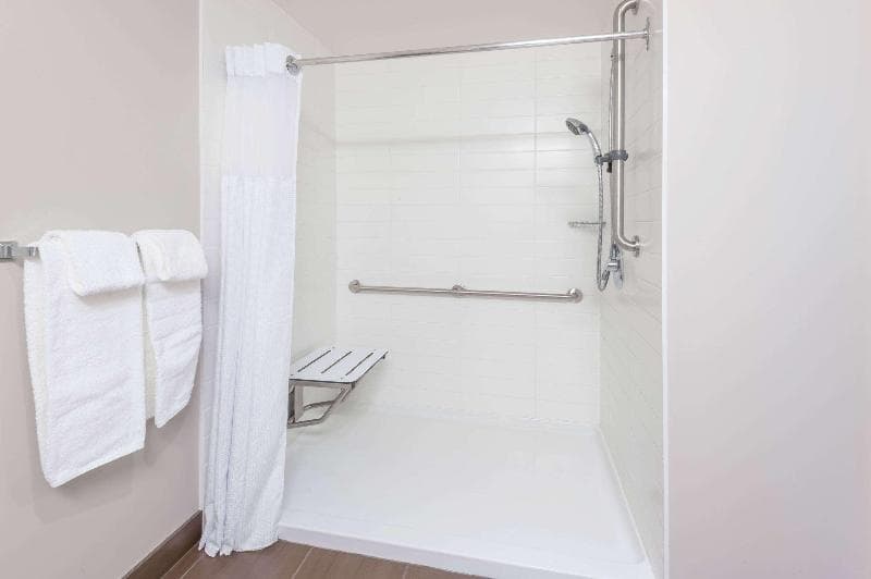 Microtel Inn & Suites By Wyndham Fort St. John 5