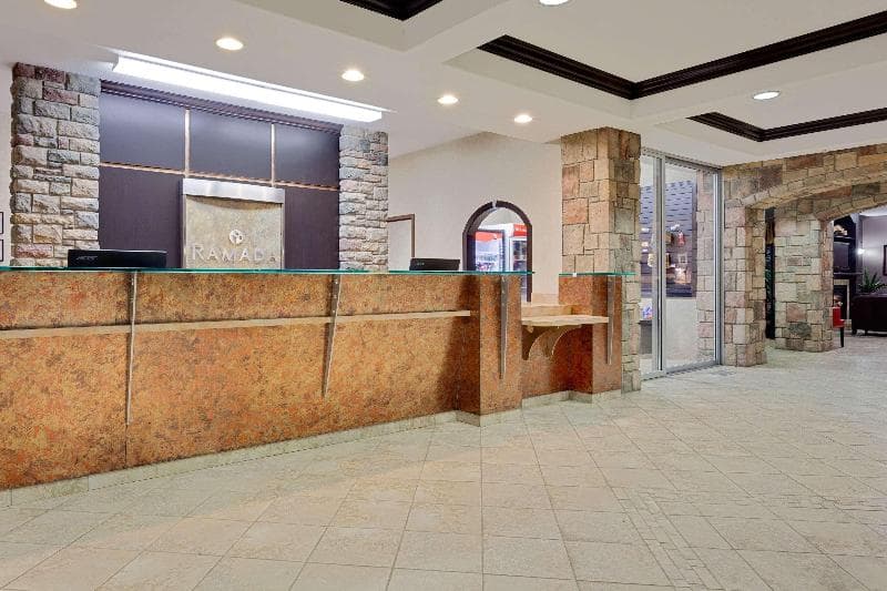 Ramada by Wyndham Stettler photo 1