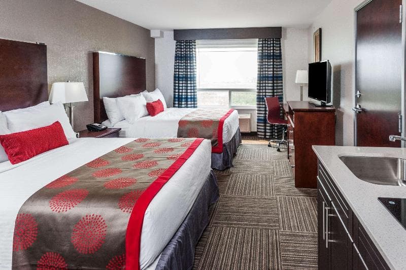 Ramada By Wyndham Moose Jaw 5
