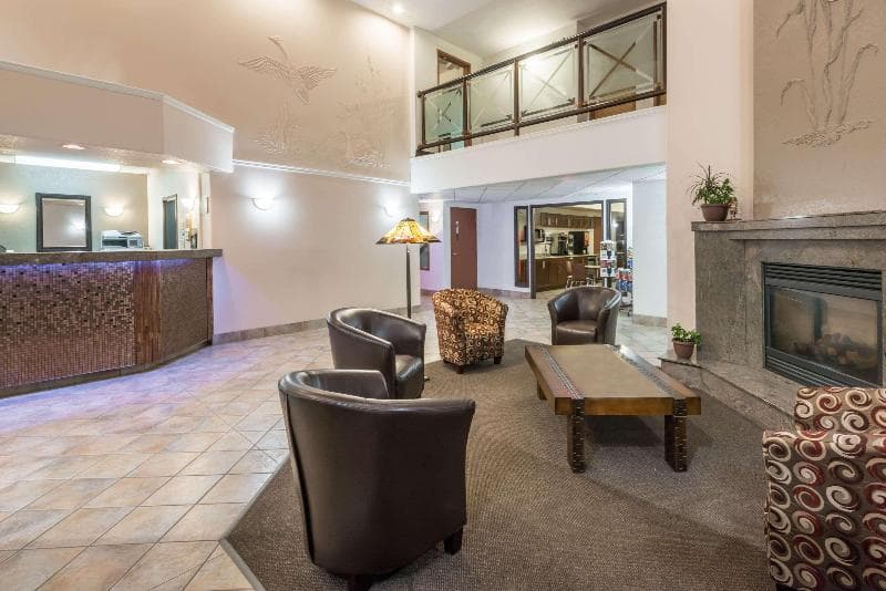 Super 8 By Wyndham Vermilion 4