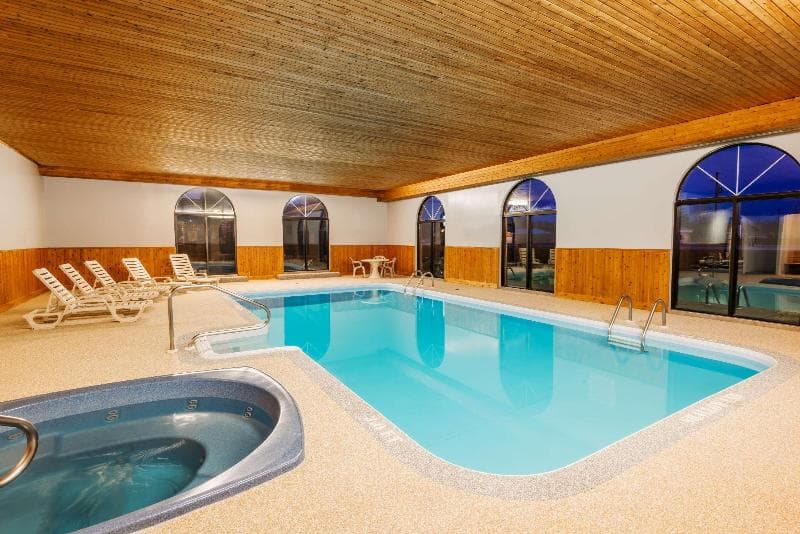 Super 8 By Wyndham Port Elgin 2