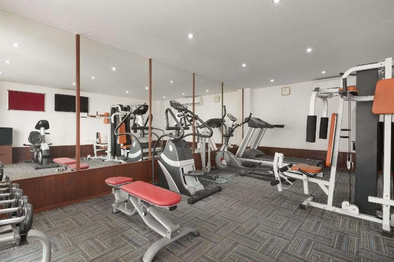 Ramada by Wyndham Amritsar 3