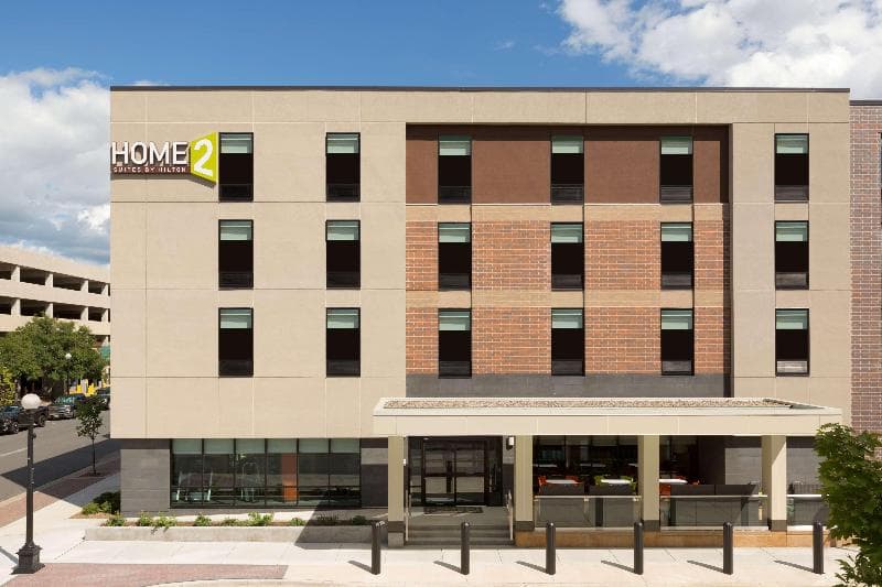 Home2 Suites by Hilton La Crosse 5