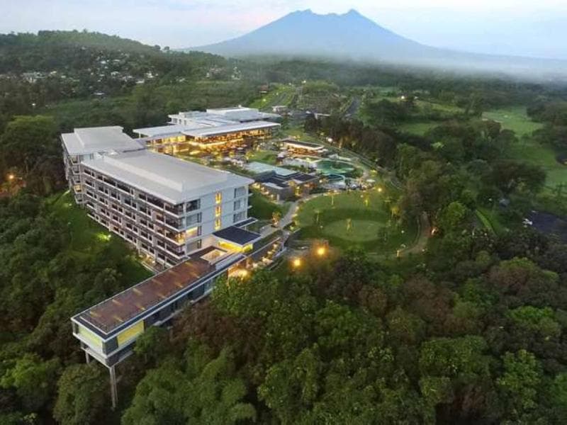 Royal Tulip Gunung Geulis 5