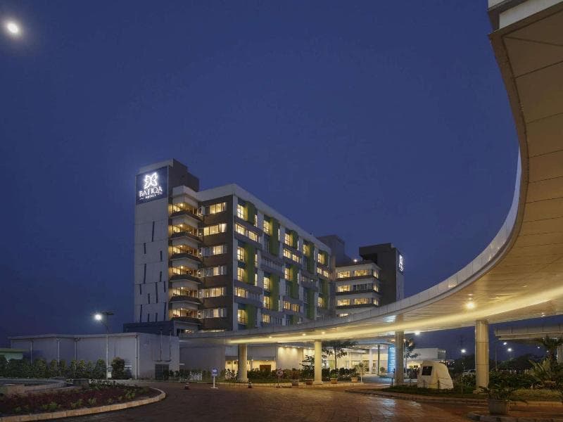 Batiqa Hotel & Apartments Karawang 4