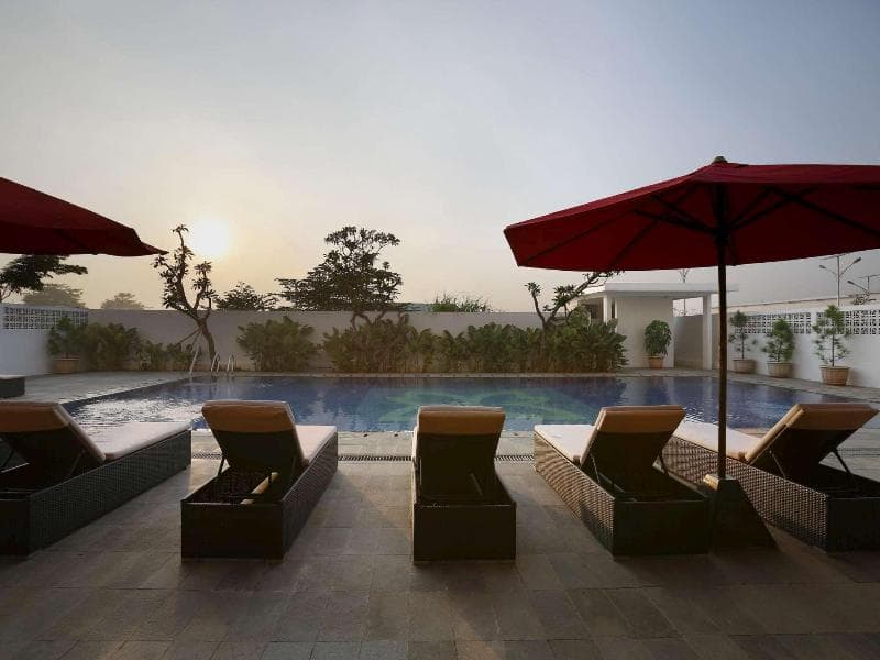 Batiqa Hotel & Apartments Karawang 3