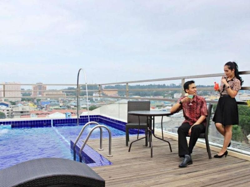 Biz Hotel 5