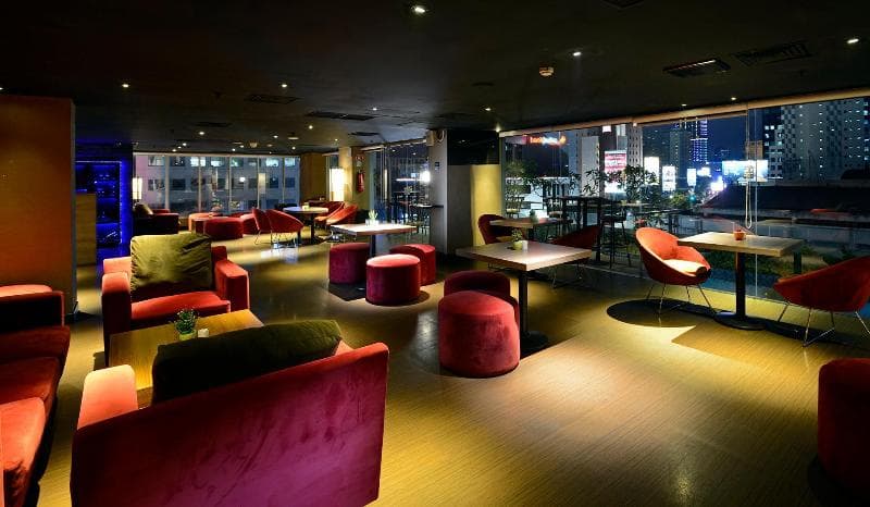 Crown Prince Hotel photo 1