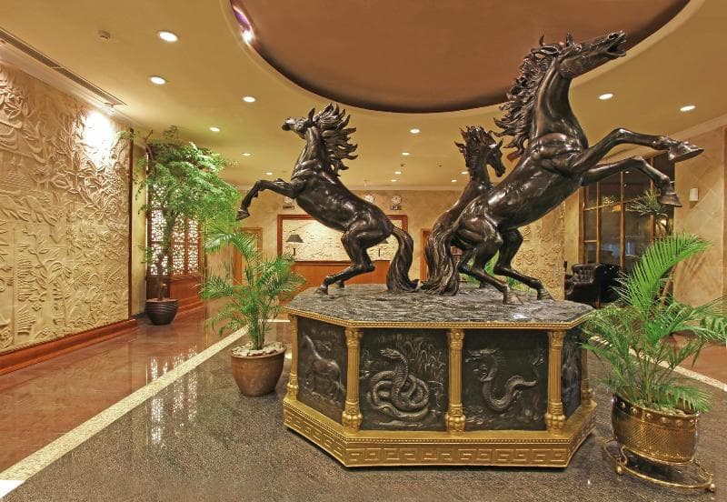 Harmoni Suites Hotel 3