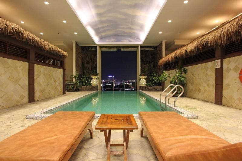 Harmoni Suites Hotel 4