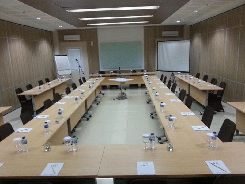 Izi Hotel 5