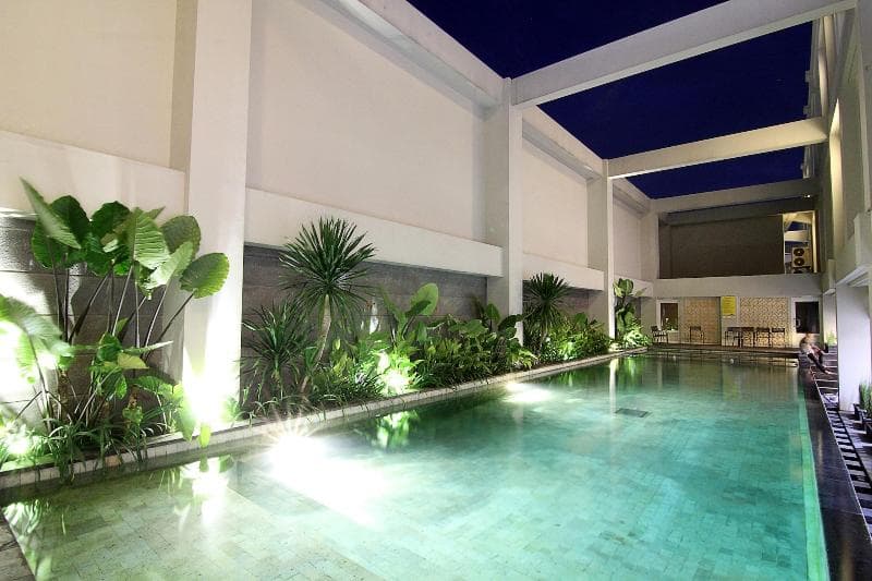Megaland Hotel Solo 3